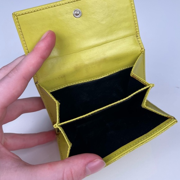 GUCCI LIME GREEN JACKIE LOGO WALLET - Picture 10 of 10